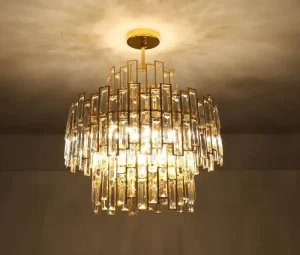 Lustre Dourado Polido e Cristais
